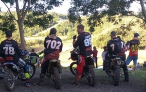 Moto Racing